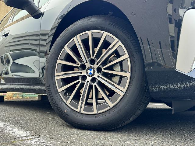 ２シリーズ ２１８ｉアクティブツアラー　エクスクルーシブ　弊社デモンストレーションカー　禁煙車両　トップビューカメラ　パーキングアシスト　後退アシスト　ブラックレザーシート　フロントシートヒーター　ヘッドアップディスプレ　インテリジェントセーフティ（7枚目）