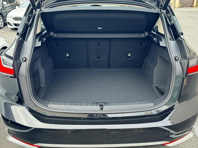 ２シリーズ ２１８ｉアクティブツアラー　エクスクルーシブ　弊社デモンストレーションカー　禁煙車両　トップビューカメラ　パーキングアシスト　後退アシスト　ブラックレザーシート　フロントシートヒーター　ヘッドアップディスプレ　インテリジェントセーフティ（17枚目）