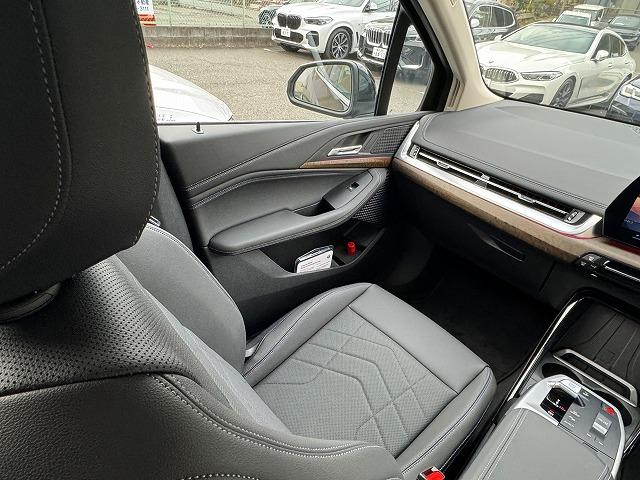 ２シリーズ ２１８ｉアクティブツアラー　エクスクルーシブ　弊社デモンストレーションカー　禁煙車両　トップビューカメラ　パーキングアシスト　後退アシスト　ブラックレザーシート　フロントシートヒーター　ヘッドアップディスプレ　インテリジェントセーフティ（20枚目）