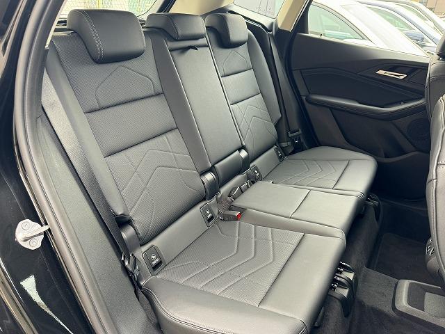 ２シリーズ ２１８ｉアクティブツアラー　エクスクルーシブ　弊社デモンストレーションカー　禁煙車両　トップビューカメラ　パーキングアシスト　後退アシスト　ブラックレザーシート　フロントシートヒーター　ヘッドアップディスプレ　インテリジェントセーフティ（50枚目）