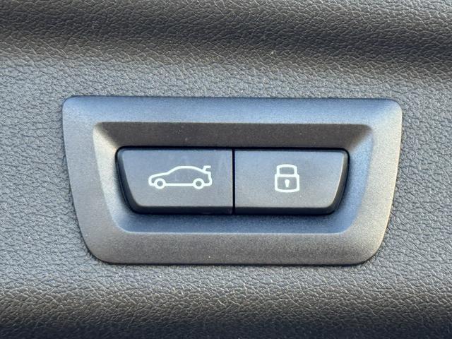 2シリーズ 弊社デモンストレーションカー 禁煙車両 アクティブクルーズコントロール トップビューカメラ フロントシートヒーター ブラックレザーシート Bluetooth ウッドトリム ワイヤレスチャージ(20枚目)