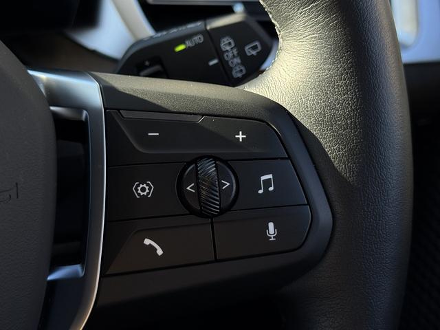 2シリーズ 弊社デモンストレーションカー 禁煙車両 アクティブクルーズコントロール トップビューカメラ フロントシートヒーター ブラックレザーシート Bluetooth ウッドトリム ワイヤレスチャージ(27枚目)