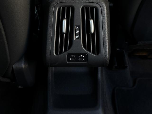 2シリーズ 弊社デモンストレーションカー 禁煙車両 アクティブクルーズコントロール トップビューカメラ フロントシートヒーター ブラックレザーシート Bluetooth ウッドトリム ワイヤレスチャージ(69枚目)