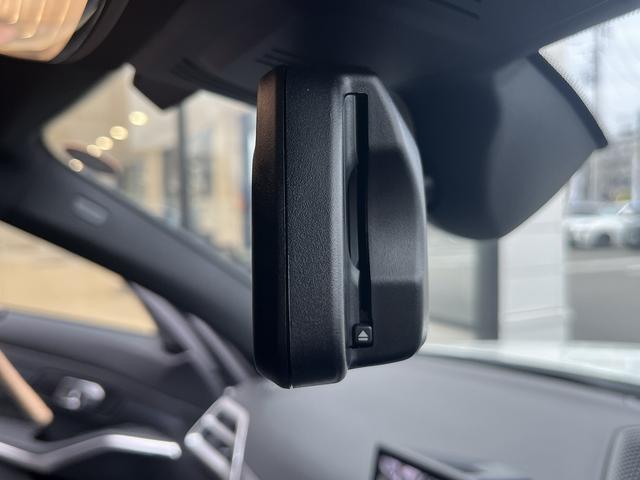 3シリーズ 320d xDriveツーリング Mスポーツ 【全国正規ディーラー保証付/2年】【走行距離無制限】 弊社デモンストレーションカー 禁煙車両 アクティブクルーズコントロール 全方位カメラ ヘッドアップディスプレ アップルカープレイ シートメモリー(52枚目)