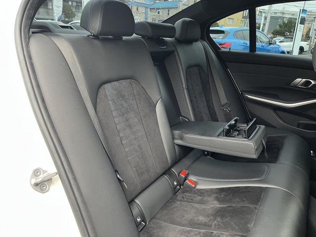 ３シリーズ ３２０ｄ　ｘＤｒｉｖｅ　Ｍスポーツ　【全国正規ディーラー保証付／２年】【走行距離無制限】　禁煙車両　アクティブクルーズコントロール　全方位センサー　トップビューカメラ　フロントシートヒーター　オートトランク　アンビエントライト（22枚目）