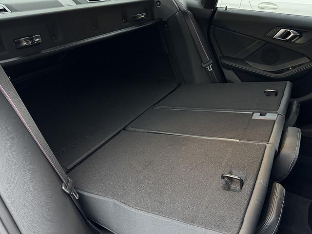 ２シリーズ 　【全国正規ディーラー保証付／２年】【走行距離無制限】弊社販売管理顧客下取　１オーナー禁煙　黒レザーシート　ＨＵＤ　ＭプラスＰＫＧ（アダプティブサスペンション　サンプロテクションガラス　Ｍシートベルト）（22枚目）