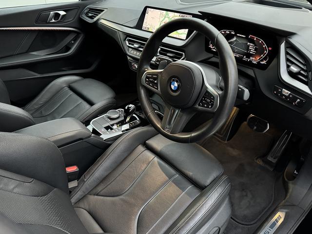 ２シリーズ 　【全国正規ディーラー保証付／２年】【走行距離無制限】弊社販売管理顧客下取　１オーナー禁煙　黒レザーシート　ＨＵＤ　ＭプラスＰＫＧ（アダプティブサスペンション　サンプロテクションガラス　Ｍシートベルト）（25枚目）