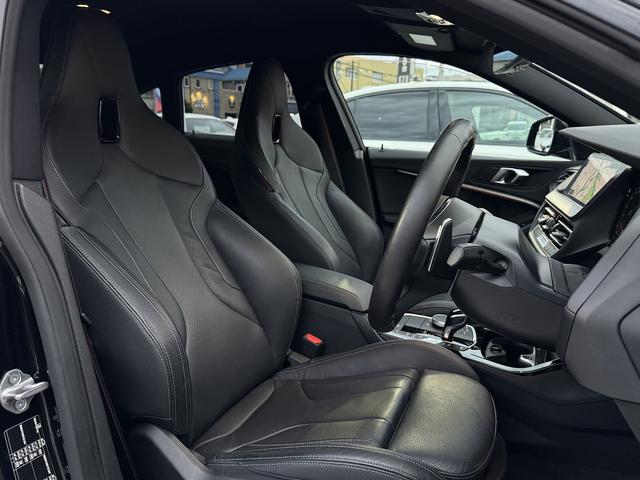 ２シリーズ 　【全国正規ディーラー保証付／２年】【走行距離無制限】弊社販売管理顧客下取　１オーナー禁煙　黒レザーシート　ＨＵＤ　ＭプラスＰＫＧ（アダプティブサスペンション　サンプロテクションガラス　Ｍシートベルト）（26枚目）