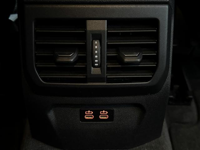 ２シリーズ 　【全国正規ディーラー保証付／２年】【走行距離無制限】弊社販売管理顧客下取　１オーナー禁煙　黒レザーシート　ＨＵＤ　ＭプラスＰＫＧ（アダプティブサスペンション　サンプロテクションガラス　Ｍシートベルト）（63枚目）