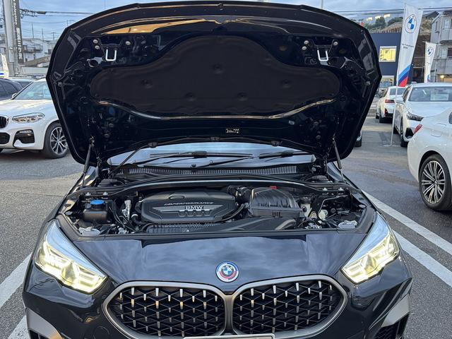 ２シリーズ 　【全国正規ディーラー保証付／２年】【走行距離無制限】弊社販売管理顧客下取　１オーナー禁煙　黒レザーシート　ＨＵＤ　ＭプラスＰＫＧ（アダプティブサスペンション　サンプロテクションガラス　Ｍシートベルト）（65枚目）