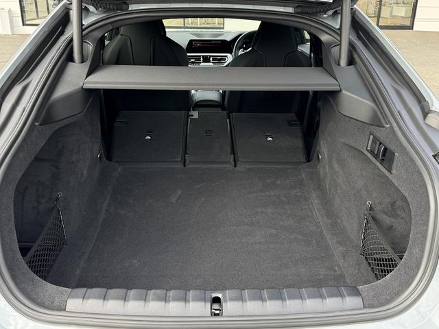 ４シリーズ 　【全国正規ディーラー保証付／２年】【走行距離無制限】弊社下取り　１オーナー　サウンドパッケージ　ファストトラックパッケージ　Ｍスポーツシートパッケージ　コンフォートパッケージ　パーキングアシストプラス（19枚目）