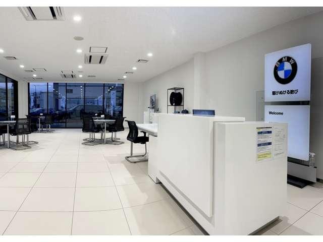 X3 xDrive 20d Mスポーツハイラインパッケージ 【全国正規ディーラー保証付/2年】【走行距離無制限】 アクティブクルーズコントロール ヘッドアップディスプレ 純正TV トップビューカメラ ブラックレザーシート 全席シートヒーター 禁煙車両(78枚目)