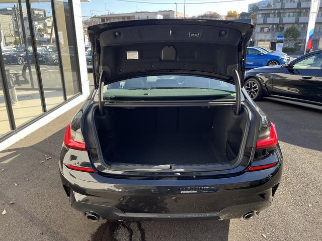 ３シリーズ ３２０ｉ　Ｍスポーツ　【全国正規ディーラー保証付／２年】【走行距離無制限】　禁煙車　アクティブクルーズコントロール　後方カメラ　前後センサー　フロントシートヒーター　Ｂｌｕｅｔｏｏｔｈ　ワイヤレスチャージ（8枚目）