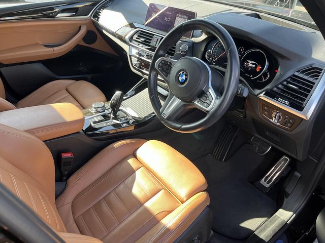 X3 xDrive 20d Mスポーツ 【全国正規ディーラー保証付/1年】【走行距離無制限】 弊社下取車両 1オーナー 禁煙車両 アクティブクルーズコントロール 純正古セグメント ヘッドアップディスプレ ワイヤレスチャージ ウッドトリム(17枚目)