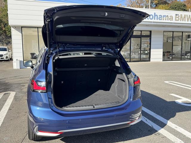 ２シリーズ ２１８ｄアクティブツアラー　エクスクルーシブ　【全国正規ディーラー保証付／２年】【走行距離無制限】１７ＡＷ　テクノロジーパッケージ　インテリアカメラ　ライブコックピット　ドライビングアシストプロ　ブラックレザーシート　ＨＵＤ　ｉＤ８ナビ　禁煙車両（16枚目）