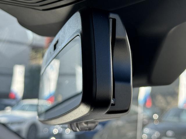 ２シリーズ ２１８ｄアクティブツアラー　エクスクルーシブ　【全国正規ディーラー保証付／２年】【走行距離無制限】１７ＡＷ　テクノロジーパッケージ　インテリアカメラ　ライブコックピット　ドライビングアシストプロ　ブラックレザーシート　ＨＵＤ　ｉＤ８ナビ　禁煙車両（30枚目）