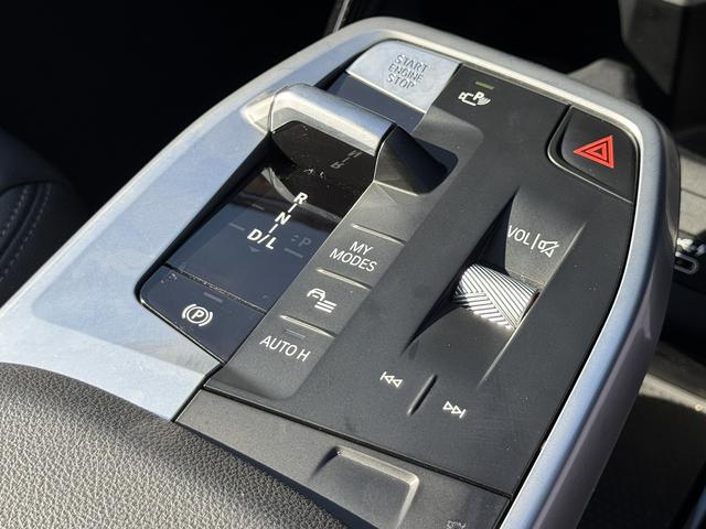 ２シリーズ ２１８ｄアクティブツアラー　エクスクルーシブ　【全国正規ディーラー保証付／２年】【走行距離無制限】１７ＡＷ　テクノロジーパッケージ　インテリアカメラ　ライブコックピット　ドライビングアシストプロ　ブラックレザーシート　ＨＵＤ　ｉＤ８ナビ　禁煙車両（52枚目）