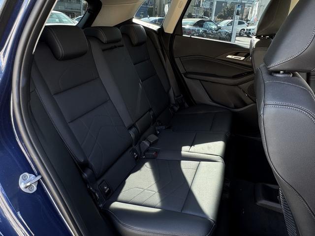 ２シリーズ ２１８ｄアクティブツアラー　エクスクルーシブ　【全国正規ディーラー保証付／２年】【走行距離無制限】１７ＡＷ　テクノロジーパッケージ　インテリアカメラ　ライブコックピット　ドライビングアシストプロ　ブラックレザーシート　ＨＵＤ　ｉＤ８ナビ　禁煙車両（57枚目）