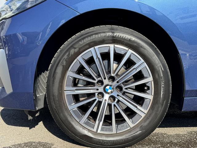 ２シリーズ ２１８ｄアクティブツアラー　エクスクルーシブ　【全国正規ディーラー保証付／２年】【走行距離無制限】１７ＡＷ　テクノロジーパッケージ　インテリアカメラ　ライブコックピット　ドライビングアシストプロ　ブラックレザーシート　ＨＵＤ　ｉＤ８ナビ　禁煙車両（64枚目）