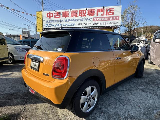 MINI クーパー ドライブレコーダー/純正ナビ/ETC/屋根黒ツートンカラー(5枚目)