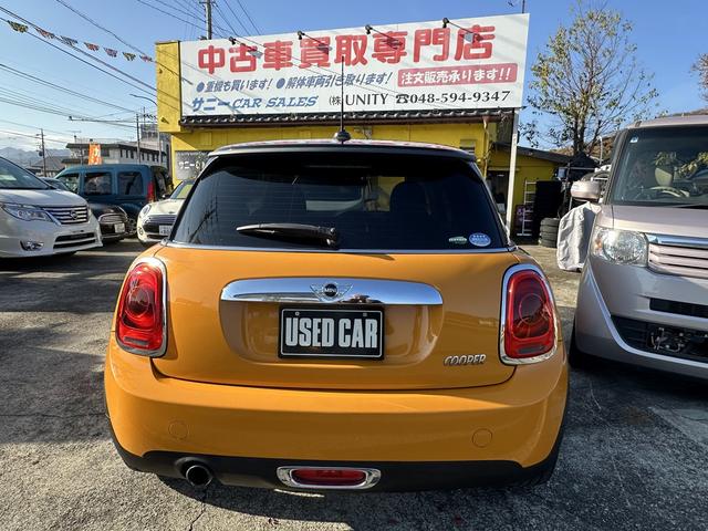 MINI クーパー ドライブレコーダー/純正ナビ/ETC/屋根黒ツートンカラー(6枚目)