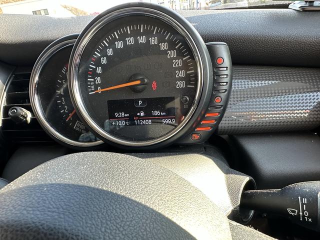 MINI クーパー ドライブレコーダー/純正ナビ/ETC/屋根黒ツートンカラー(10枚目)