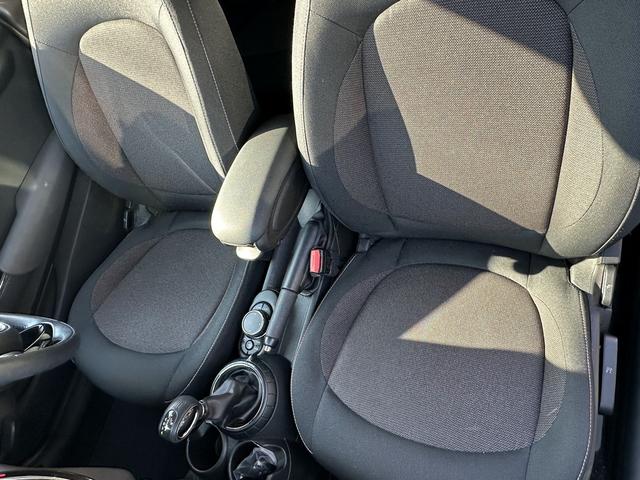 MINI クーパー ドライブレコーダー/純正ナビ/ETC/屋根黒ツートンカラー(16枚目)