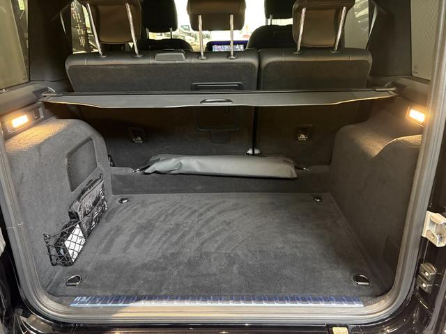 Ｇクラス Ｇ６３　弊社ユーザー様お下取り車両／禁煙車／新車保証継承／メルセデスケア車両／ＡＭＧカーボンインテリア／マヌファクトゥーアプログラムプラス／インテリアプラスパッケージ／ＡＭＧナイトパッケージ（8枚目）