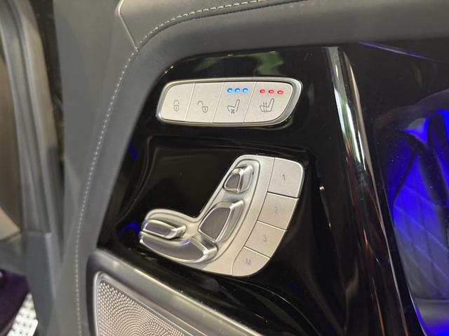 Ｇクラス Ｇ６３　弊社ユーザー様お下取り車両／禁煙車／新車保証継承／メルセデスケア車両／ＡＭＧカーボンインテリア／マヌファクトゥーアプログラムプラス／インテリアプラスパッケージ／ＡＭＧナイトパッケージ（12枚目）