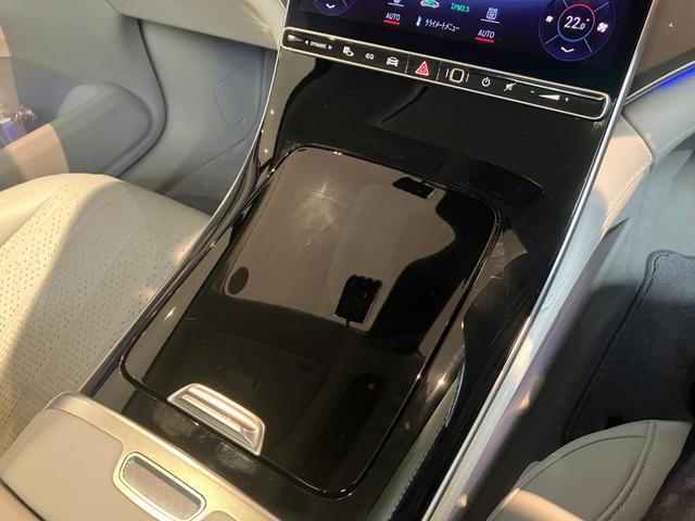 EQE SUV EQE350 4マチック SUVローンチエディション エアサスペンション/Burmester3Dサラウンドサウンドシステム/本革シート/シートベンチレーター/リアアクスルステアリング/パノラミックスライディングルーフ/ヘッドアップディスプレイ/(26枚目)