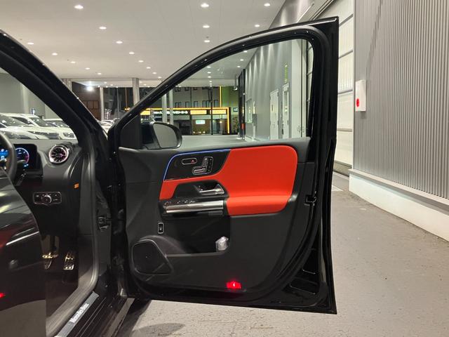 Ｂクラス Ｂ２００ｄ　ＡＭＧラインパッケージ　弊社デモカー／ＡＭＧラインパッケージ／ＡＭＧレザーエクスクルーシブパッケージ／ドライビングアシスタンスパッケージ／本革シート／マルチビームＬＥＤヘッドライト／コスモスブラック（11枚目）