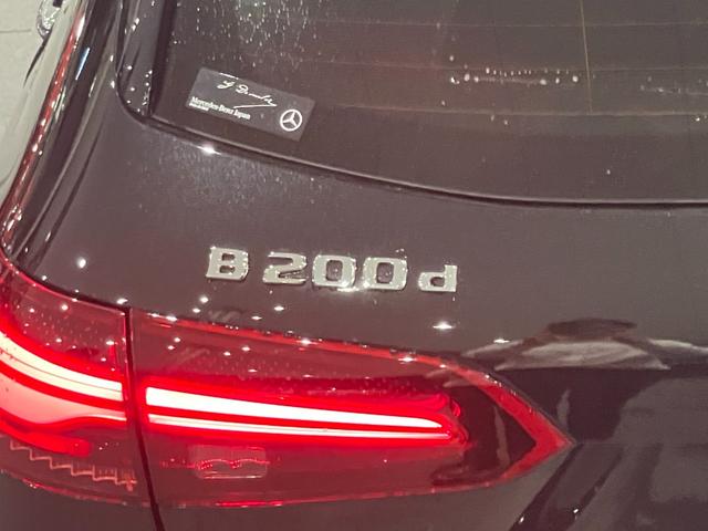 Ｂクラス Ｂ２００ｄ　ＡＭＧラインパッケージ　弊社デモカー／ＡＭＧラインパッケージ／ＡＭＧレザーエクスクルーシブパッケージ／ドライビングアシスタンスパッケージ／本革シート／マルチビームＬＥＤヘッドライト／コスモスブラック（32枚目）