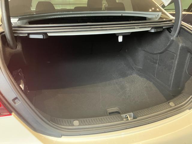 Ｅクラス Ｅ５３　４マチック＋　ワンオーナー／弊社ユーザー様お下取り／認定中古車／後期モデル／本革シート／シートベンチレーター／イージークローザー／リラクゼーション機能／アンビエントライトサンルーフ／３Ｌ直列６気筒エンジン（8枚目）