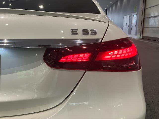 Ｅクラス Ｅ５３　４マチック＋　ワンオーナー／弊社ユーザー様お下取り／認定中古車／後期モデル／本革シート／シートベンチレーター／イージークローザー／リラクゼーション機能／アンビエントライトサンルーフ／３Ｌ直列６気筒エンジン（39枚目）