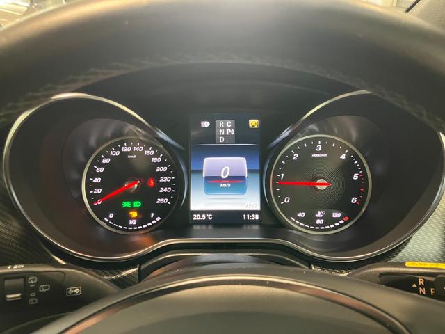 Ｖクラス Ｖ２２０ｄ　アバンギャルド　ＡＭＧライン　認定中古車２年保証／弊社お下取り車両／ＡＭＧライン／アンビエントライト／電動リアゲート／本革シート／前席シートヒーター／両側電動スライドドア／３列シート／分割式リアゲート／ＭＢＵＸナビゲーションシステ（14枚目）
