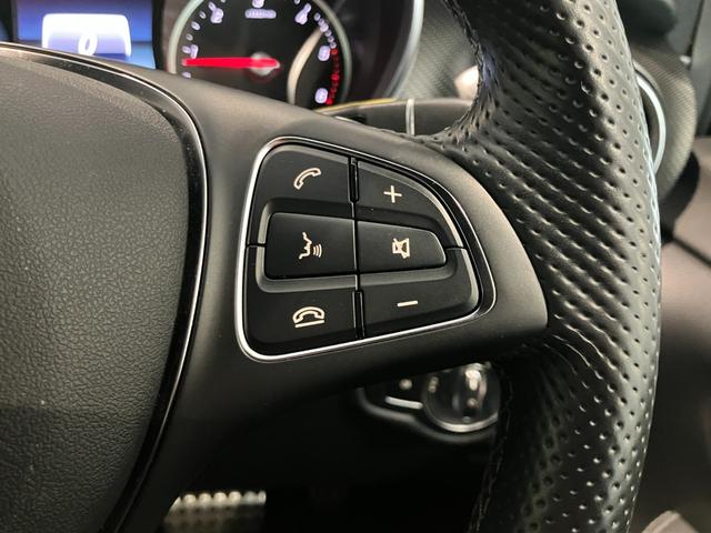 Ｖクラス Ｖ２２０ｄ　アバンギャルド　ＡＭＧライン　認定中古車２年保証／弊社お下取り車両／ＡＭＧライン／アンビエントライト／電動リアゲート／本革シート／前席シートヒーター／両側電動スライドドア／３列シート／分割式リアゲート／ＭＢＵＸナビゲーションシステ（23枚目）