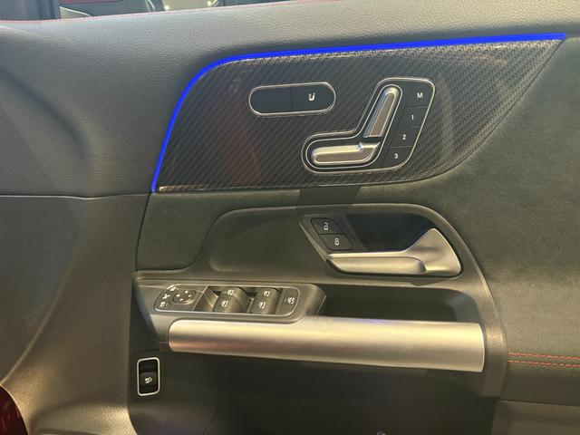 ＧＬＡクラス ＧＬＡ１８０　ＡＭＧラインパッケージ　弊社デモカー車両／新車保証継承車両／パタゴニアレッド／禁煙車／純正ドライブレコーダー／アダプティブダンピングシステム付きサスペンション／メモリー付きパワーシート／３６０°カメラシステム／フットトランク（14枚目）