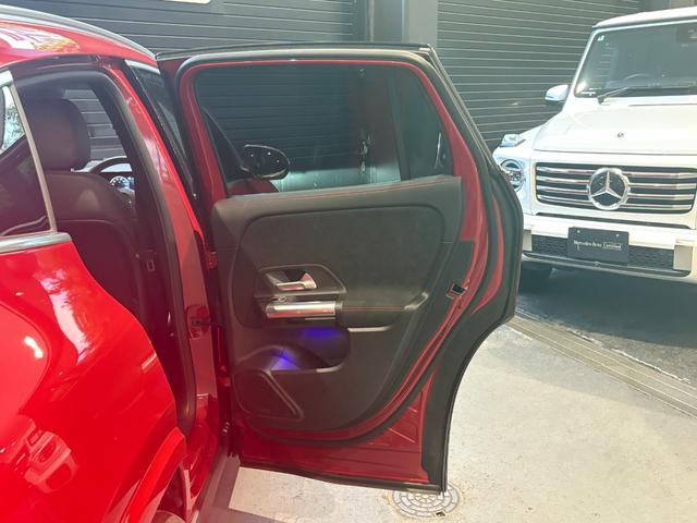ＧＬＡクラス ＧＬＡ１８０　ＡＭＧラインパッケージ　弊社デモカー車両／新車保証継承車両／パタゴニアレッド／禁煙車／純正ドライブレコーダー／アダプティブダンピングシステム付きサスペンション／メモリー付きパワーシート／３６０°カメラシステム／フットトランク（15枚目）
