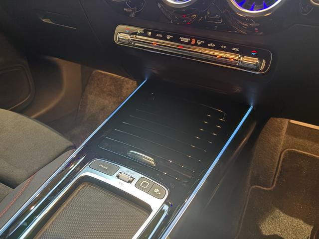 ＧＬＡクラス ＧＬＡ１８０　ＡＭＧラインパッケージ　弊社デモカー車両／新車保証継承車両／パタゴニアレッド／禁煙車／純正ドライブレコーダー／アダプティブダンピングシステム付きサスペンション／メモリー付きパワーシート／３６０°カメラシステム／フットトランク（26枚目）