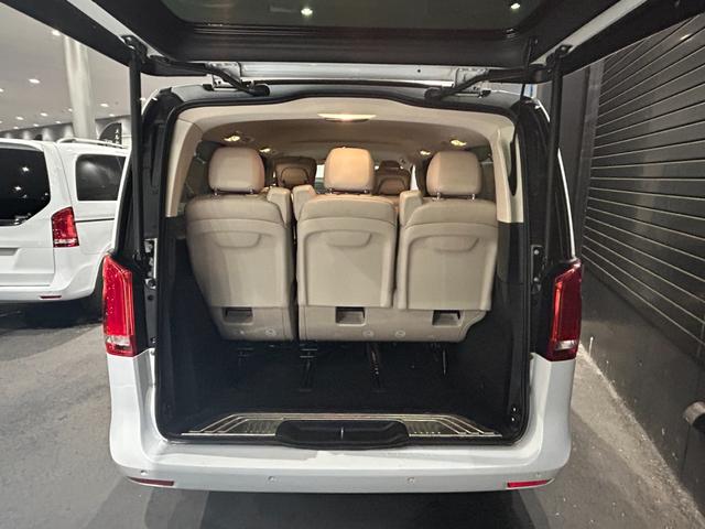 Vクラス V220d アバンギャルド ロング エクスクルーシブシートパッケージ/2列目シートベンチレーター/フルフラット機能付3列シート/COMANDシステム/シートヒーター/メモリー付パワーシート/2列目オットマン/レーダーセーフティパッケージ(5枚目)