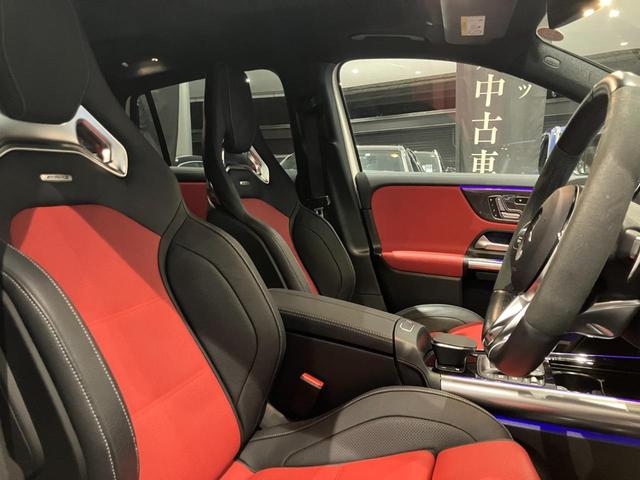 GLAクラス GLA45 S 4マチック+ AMGアドバンスドパッケージ/AMGパフォーマンスパッケージ/パノラミックスライディングルーフ/本革シート/ヘッドアップディスプレイ/AMGパフォーマンスステアリング/アンビエントライト64色/シート(6枚目)