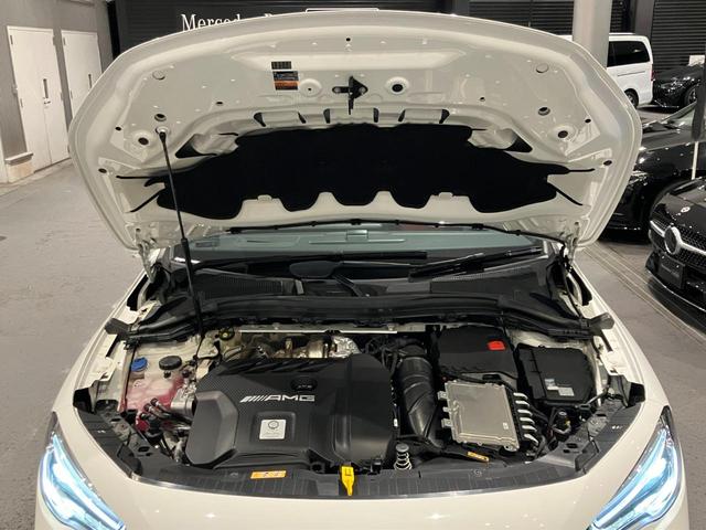 GLAクラス GLA45 S 4マチック+ AMGアドバンスドパッケージ/AMGパフォーマンスパッケージ/パノラミックスライディングルーフ/本革シート/ヘッドアップディスプレイ/AMGパフォーマンスステアリング/アンビエントライト64色/シート(10枚目)