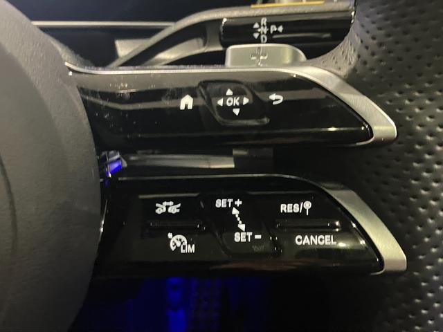 GLC GLC220d 4MクペドライバズP+AMGラインP 弊社ユーザー様お下取り車両/ワンオーナー車/ドライバーズパッケージ/シートベンチレーター/パノラミックスライディングルーフ/AMGレザーエクスクルーシブパッケージ/シートヒーター/新車保証継承車両(15枚目)