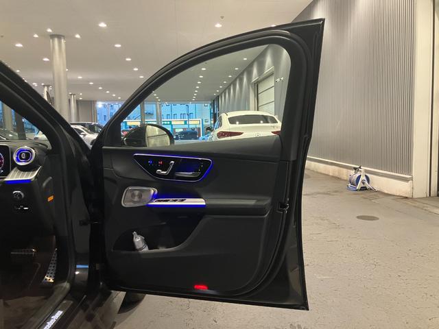 GLC GLC220d 4MクペドライバズP+AMGラインP 弊社ユーザー様お下取り車両/ワンオーナー車/ドライバーズパッケージ/シートベンチレーター/パノラミックスライディングルーフ/AMGレザーエクスクルーシブパッケージ/シートヒーター/新車保証継承車両(25枚目)
