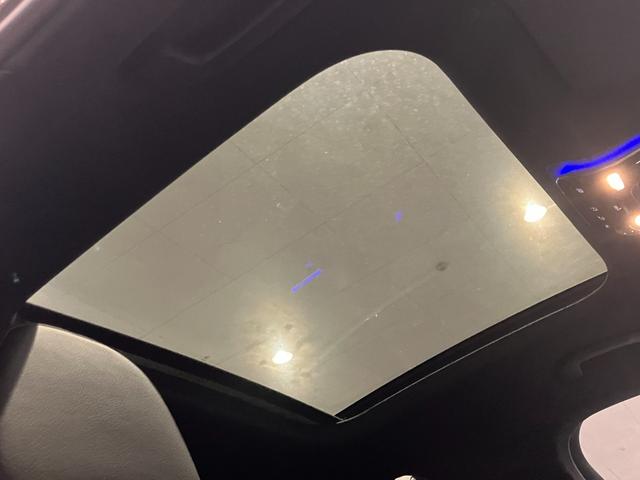 GLC GLC220d 4MクペドライバズP+AMGラインP 弊社ユーザー様お下取り車両/ワンオーナー車/ドライバーズパッケージ/シートベンチレーター/パノラミックスライディングルーフ/AMGレザーエクスクルーシブパッケージ/シートヒーター/新車保証継承車両(28枚目)