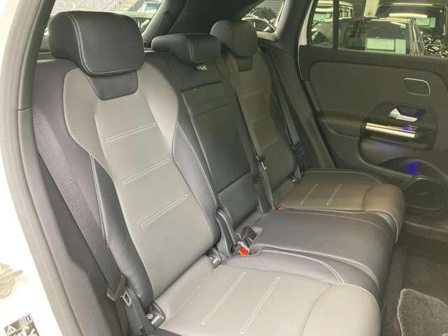 GLAクラス GLA45 S 4マチック+ AMGパフォーマンスPKG/パノラミックスライディングルーフ/AMGアドバンストPKG/シートベンチレーター/シートヒーター/Burmesterサラウンドサウンド/ヘッドアップディスプレイ/本革シート(8枚目)