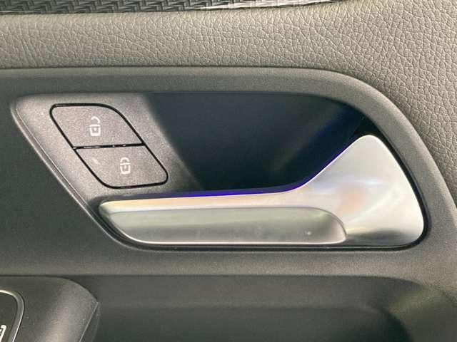 GLAクラス GLA45 S 4マチック+ AMGパフォーマンスPKG/パノラミックスライディングルーフ/AMGアドバンストPKG/シートベンチレーター/シートヒーター/Burmesterサラウンドサウンド/ヘッドアップディスプレイ/本革シート(16枚目)