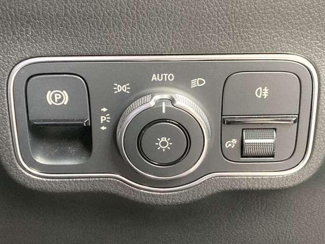 GLAクラス GLA45 S 4マチック+ AMGパフォーマンスPKG/パノラミックスライディングルーフ/AMGアドバンストPKG/シートベンチレーター/シートヒーター/Burmesterサラウンドサウンド/ヘッドアップディスプレイ/本革シート(26枚目)