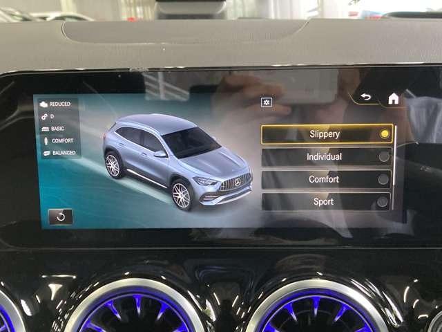 GLAクラス GLA45 S 4マチック+ AMGパフォーマンスPKG/パノラミックスライディングルーフ/AMGアドバンストPKG/シートベンチレーター/シートヒーター/Burmesterサラウンドサウンド/ヘッドアップディスプレイ/本革シート(30枚目)