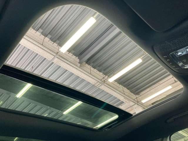 GLAクラス GLA45 S 4マチック+ AMGパフォーマンスPKG/パノラミックスライディングルーフ/AMGアドバンストPKG/シートベンチレーター/シートヒーター/Burmesterサラウンドサウンド/ヘッドアップディスプレイ/本革シート(45枚目)